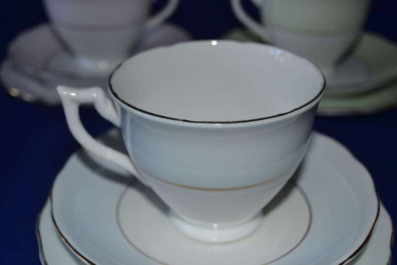 Melba Bone China - England - Set of three Trios