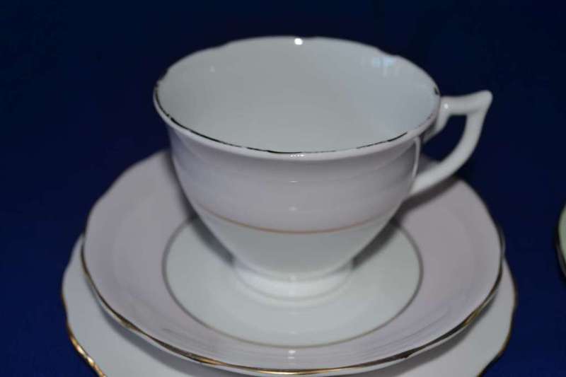 Melba Bone China - England - Set of three Trios