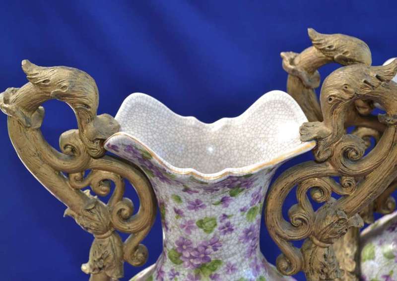 Pair of Vintage China Xiong Ying  Dragon Crackle Vases