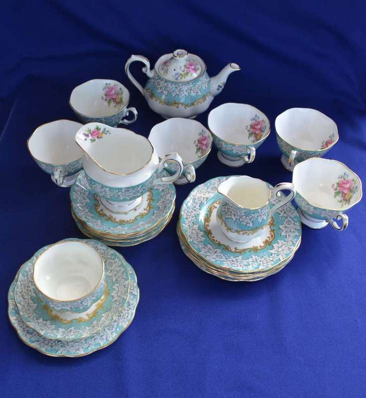 URGENT LATE ENTRY * Royal Albert ENCHENTMENT Tea Set - 22 Pieces