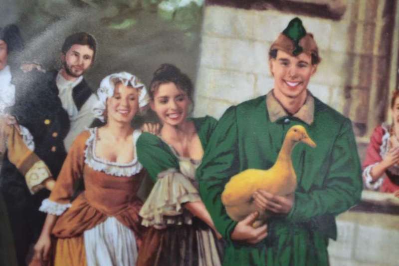 Konigszelt Bayern Die Goudene Gans (The Golden Goose) Plate with COA