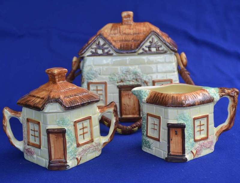 Keele Street Pottery  Vintage Cottage Ware  3 Pieces