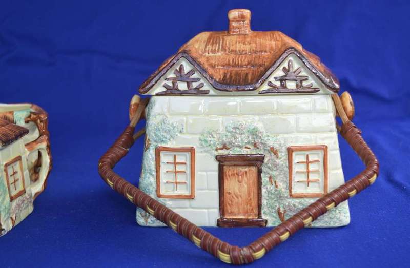 Keele Street Pottery  Vintage Cottage Ware  3 Pieces