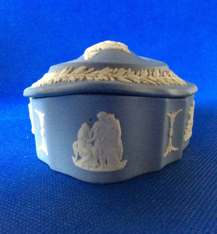 Wedgwood Jasperware Trinket Dish with Lid - Boxed