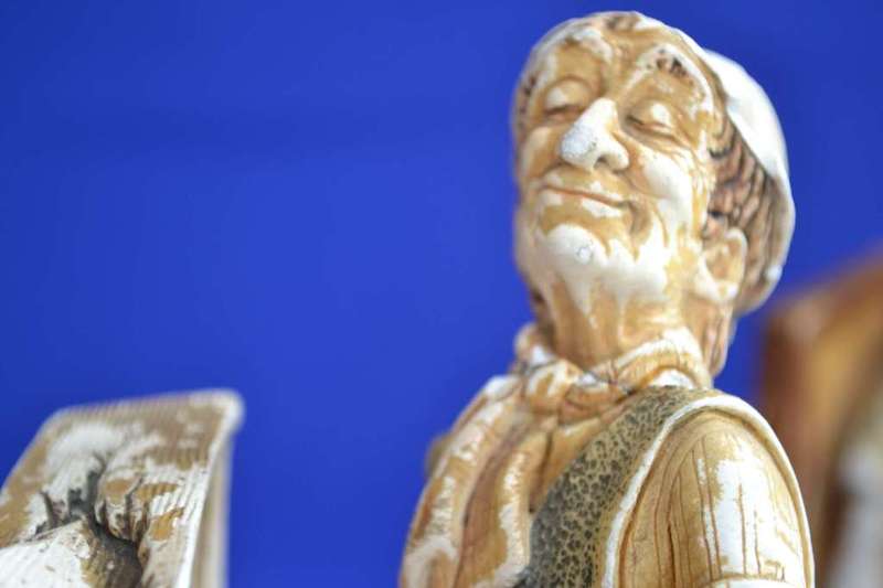 Naturecraft Hand Painted Chalkware / Stonewre Figures `News Vendor` and `Grand Finale`