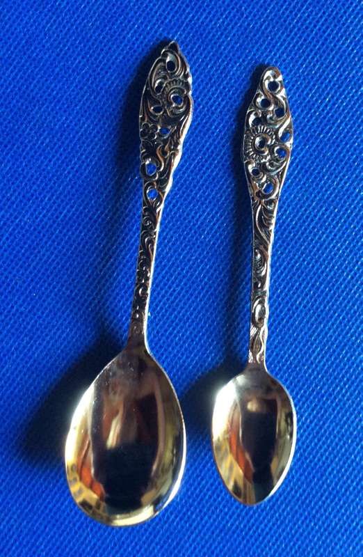 Assorted Collectible Spoons x 6