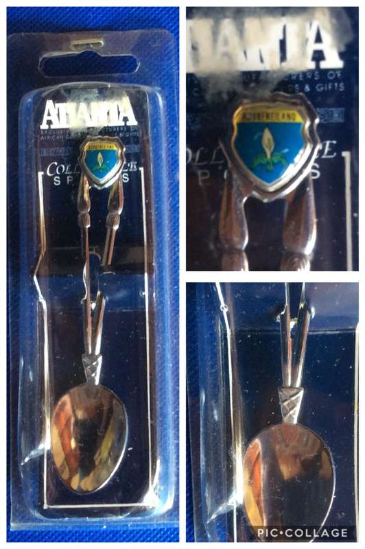 Assorted Collectible Spoons - Boxed x 6