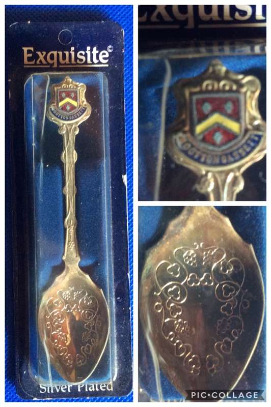 Assorted Collectible Spoons - Boxed x 6