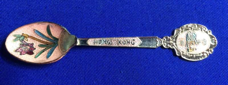 Gilt collectible spoons, Hong Kong and Singapore x 3