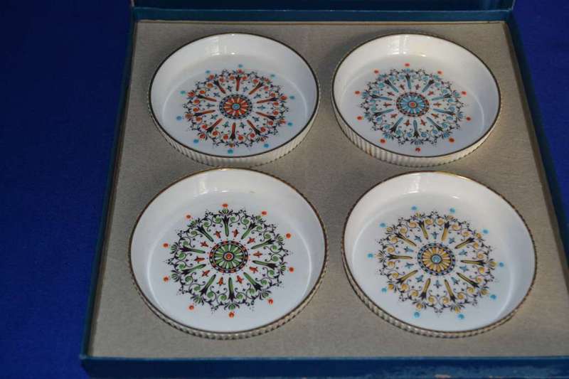 Royal Worcester Boxed Set of 4 Vintage Hand Painted Porcelain Coasters