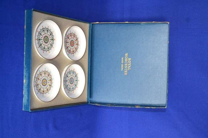 Royal Worcester Boxed Set of 4 Vintage Hand Painted Porcelain Coasters