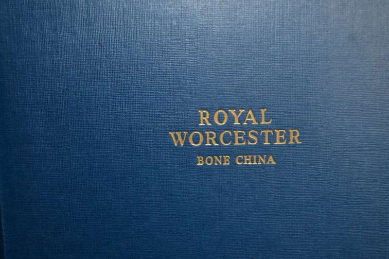 Royal Worcester Boxed Set of 4 Vintage Hand Painted Porcelain Coasters