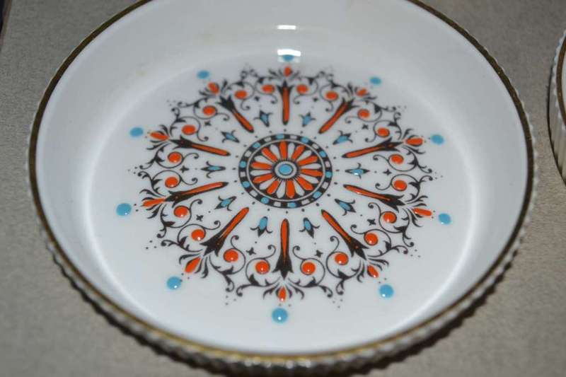 Royal Worcester Boxed Set of 4 Vintage Hand Painted Porcelain Coasters