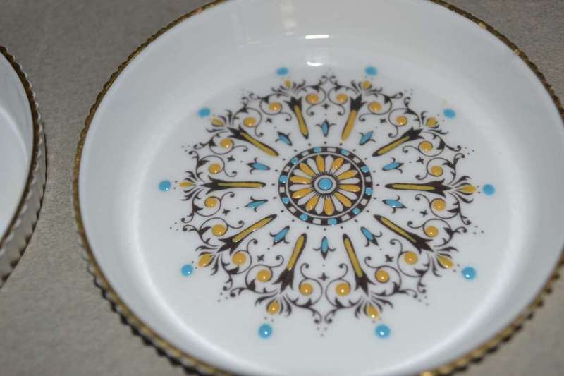 Royal Worcester Boxed Set of 4 Vintage Hand Painted Porcelain Coasters