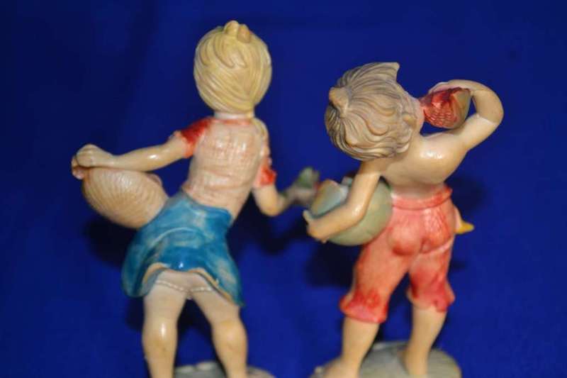Vintage Italy Fontanini Depose Figures