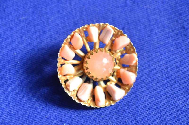 Assorted Vintage Brooches - 5 Pieces