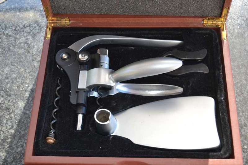 Corkscrew Set in Wood Box - Professional Tire-Bouchon Manual Wine Bottle Opener