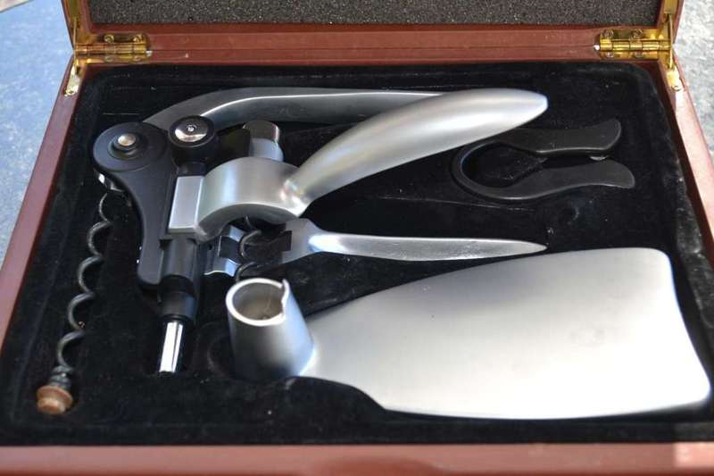 Corkscrew Set in Wood Box - Professional Tire-Bouchon Manual Wine Bottle Opener