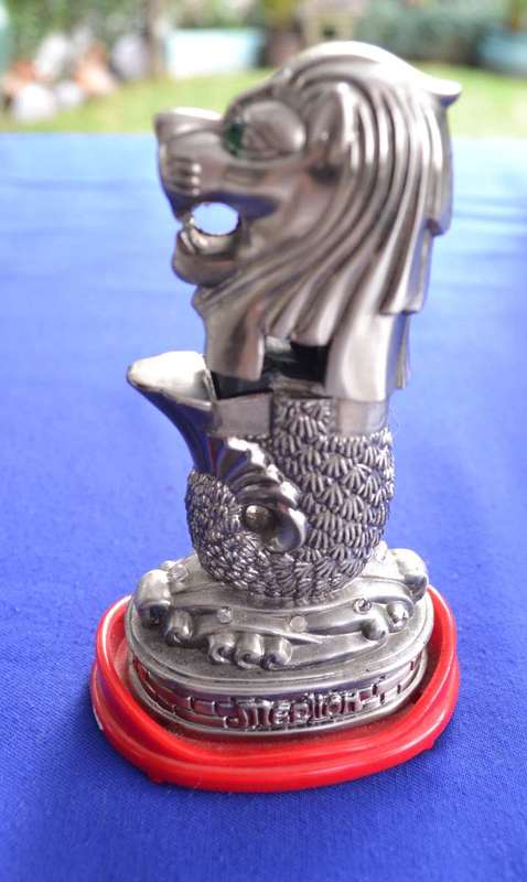 Vintage Pewter Singapore Merlion  Containing Six Merlion Cocktail forks