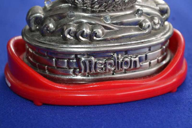 Vintage Pewter Singapore Merlion  Containing Six Merlion Cocktail forks