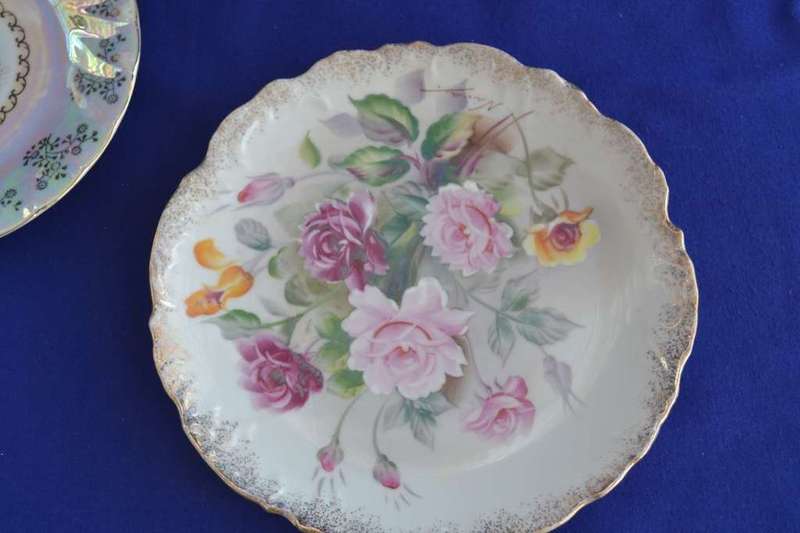 Assorted Display Plates, Various Makers - 3 Pieces