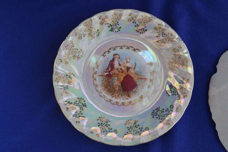 Assorted Display Plates, Various Makers - 3 Pieces