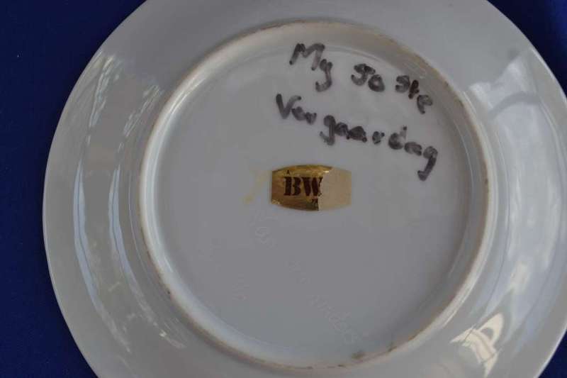 Assorted Display Plates, Various Makers - 3 Pieces