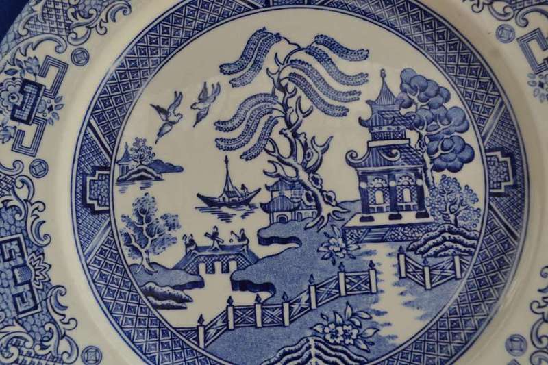 Assorted Display Plates, Various Makers - 3 Pieces