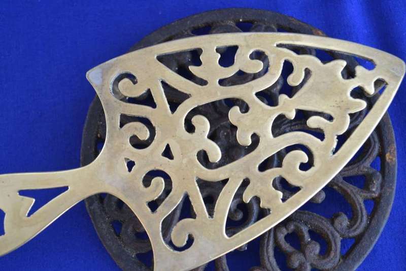 Vintage Brass iron Stand and Cast Iron Pot Trivet