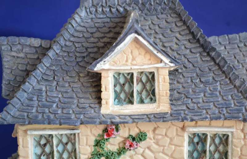 Napoleon Quartz Cottage Mantle Clock