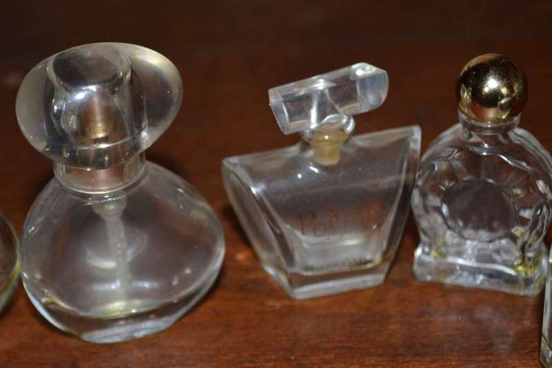 Vintage Collectable Miniature Perfume Bottles - 8 Pieces