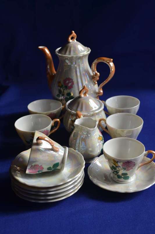 Lustre Ware Iridescent Pearl 15 Piece Demitasse Tea Set