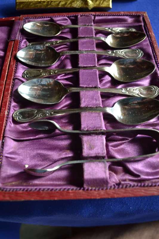 Vintage Silver Plated Spoon and Tong Set - Boxed