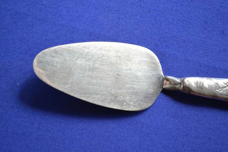 Carrol Boyes Pewter Cake Lifter "Women" Pattern