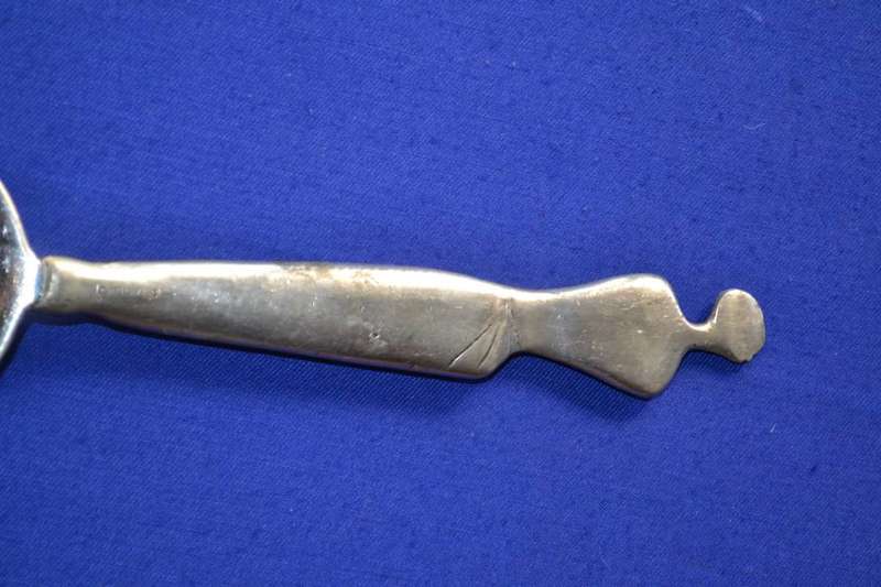 Carrol Boyes Pewter Cake Lifter "Women" Pattern