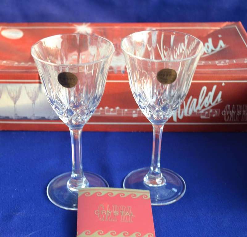 Vivaldi Italy 24% Lead Crystal Wine Glasses - Boxed Set of Four