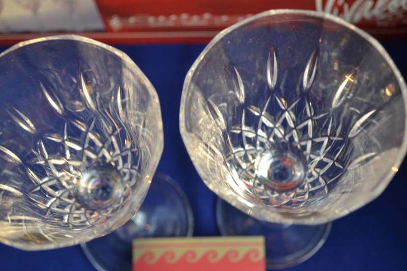 Vivaldi Italy 24% Lead Crystal Wine Glasses - Boxed Set of Four