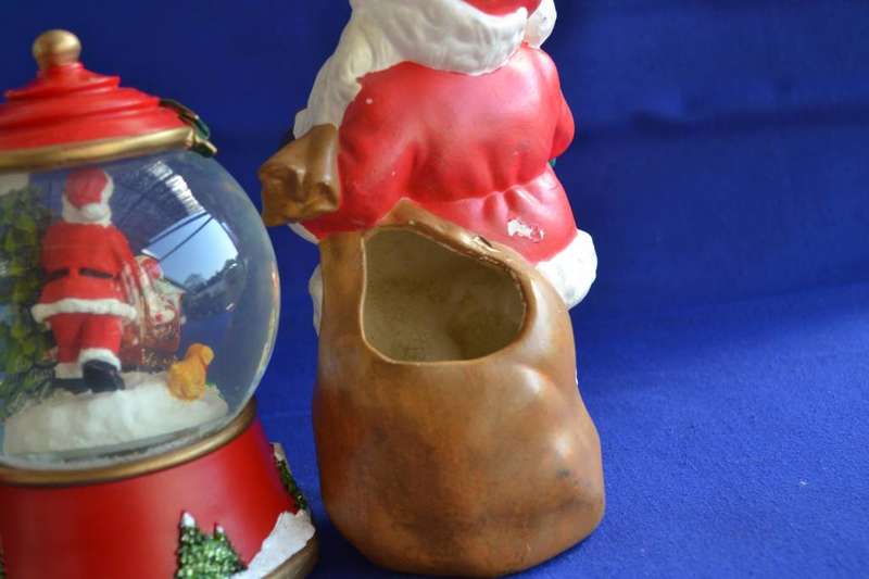 Vintage Christmas Snow and Colour light Globe and Ornaments