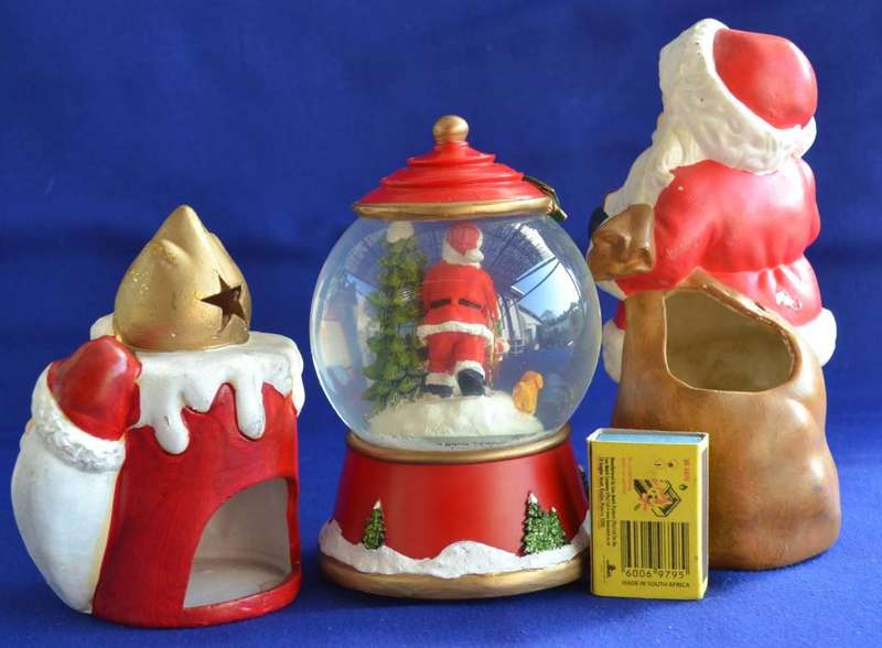 Vintage Christmas Snow and Colour light Globe and Ornaments
