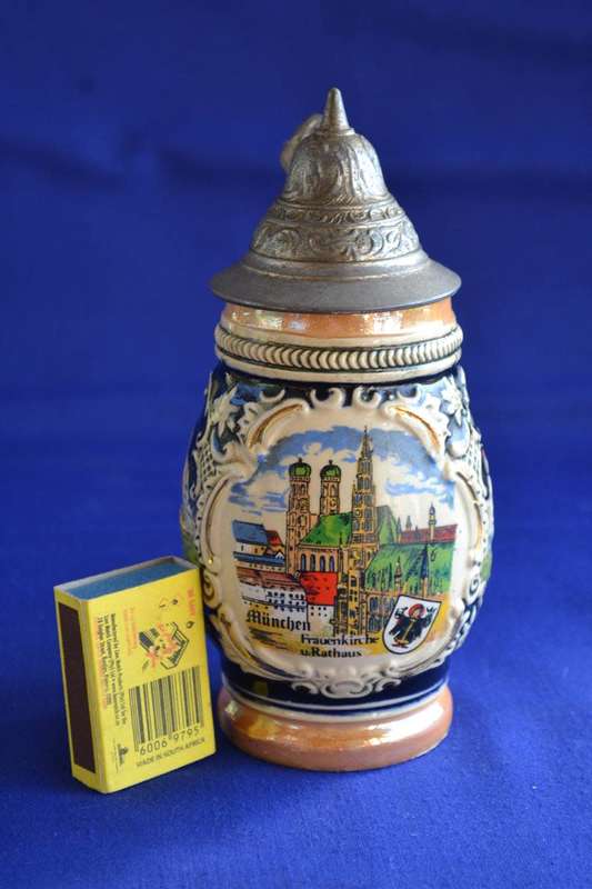 Vintage Munchen Frauenkirche Small Lidded Beer Stein