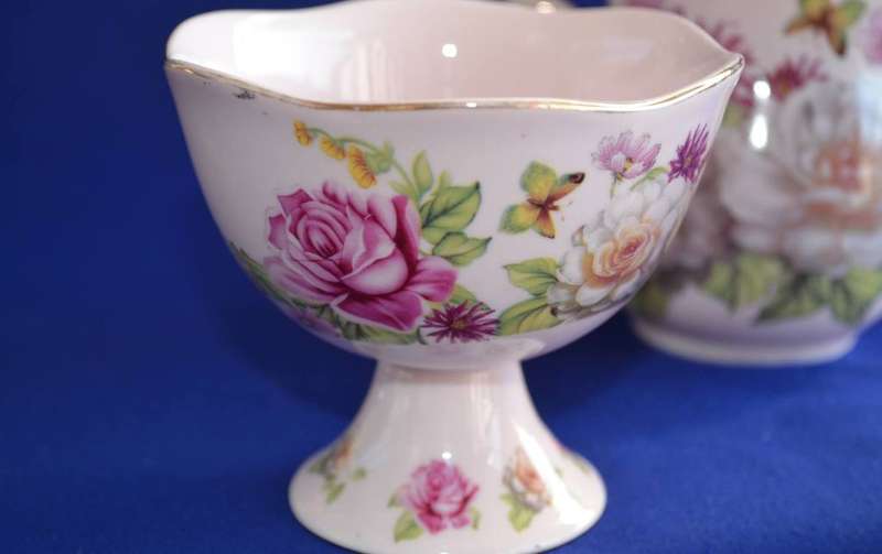 Smart Cook Czech Republic Porcelain Mug & 2 Footed Bowls