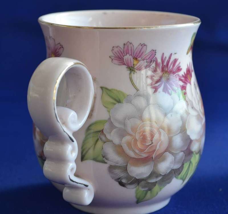 Smart Cook Czech Republic Porcelain Mug & 2 Footed Bowls