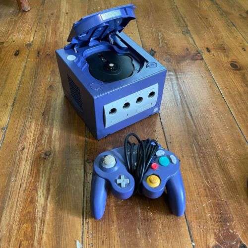 Nintedo Gamecube + 5 Games for Sale