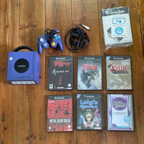 Nintedo Gamecube + 5 Games for Sale