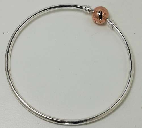 Pandora Sterling Silver Moments Bangle (21 cm)
