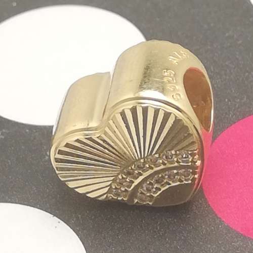 Pandora Shine Fan of Love Charm