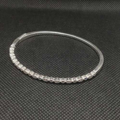 Pandora Sterling Silver Marquise Bangle (Size19 cm)