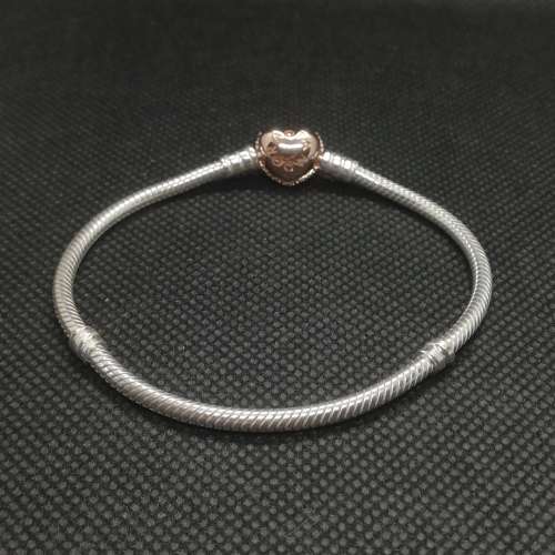 Sterling Silver Charm Bracelet with Pandora Rose Heart Pave Clasp (Size: 19cm)