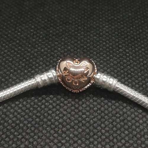Sterling Silver Charm Bracelet with Pandora Rose Heart Pave Clasp (Size: 19cm)