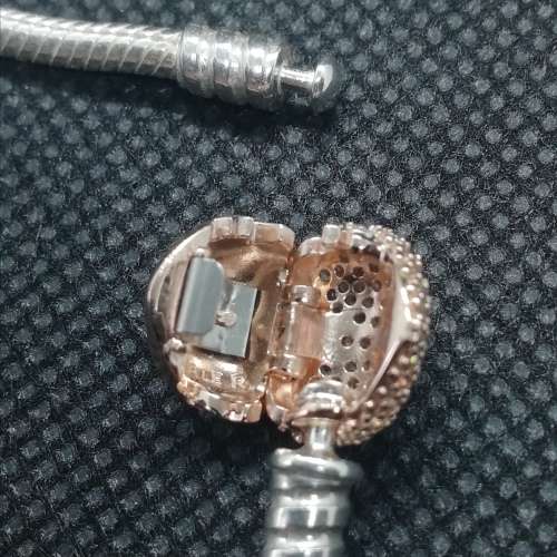 Sterling Silver Charm Bracelet with Pandora Rose Heart Pave Clasp (Size: 19cm)
